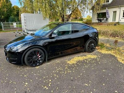 Gebraucht Tesla Model Y Performance 392 kW (534 PS) 2023 Schwarz SUV