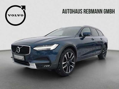 Blau Gebraucht 2020 Volvo V90 CC Pro Kombi | 41.500 €