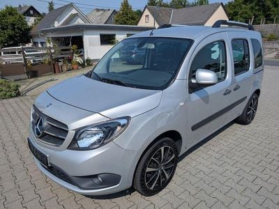Mercedes Citan 111