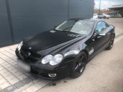 Usata Mercedes SL350 272 CV (200 kW) 2006 Nero Cabrio