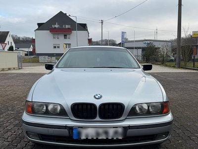 Silber Gebraucht 1998 BMW 528 Sport Line Limousine | 3.500 € (Guter Preis)