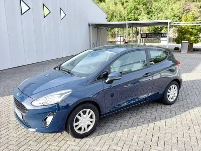 Gebraucht Ford Fiesta Cool & Connect 71 PS (52 kW) 2018 Blau Kleinwagen