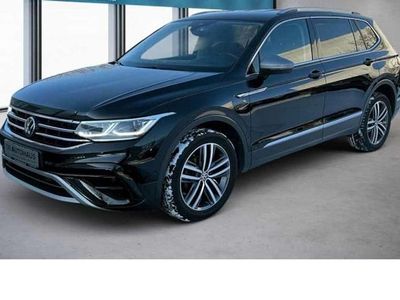 Gebraucht VW Tiguan Allspace Elegance 150 PS (110 kW) 2023 Schwarz SUV