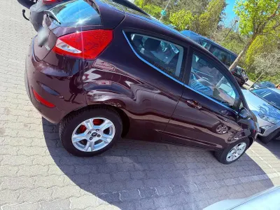 Gebraucht Ford Fiesta 2011 Andere farben