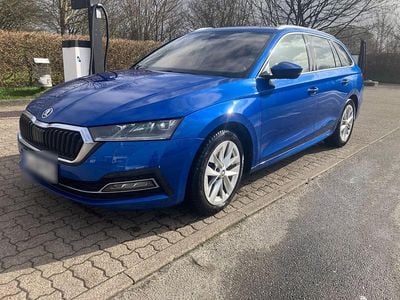 Second-hand Skoda Octavia First Edition 116 CP (85 kW) 2020 Albastru Break