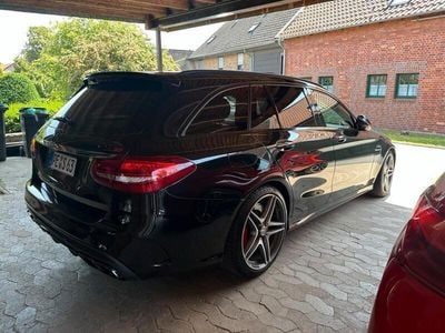 Mercedes C63S AMG