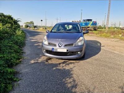 gebraucht Renault Clio III 3 1,5dci 105ps