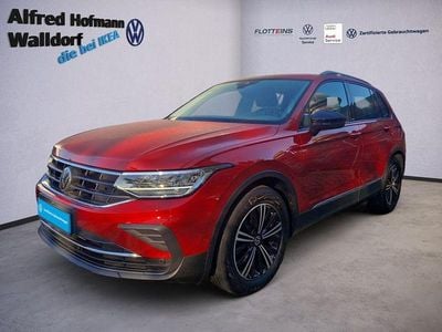 Gebraucht VW Tiguan Active 150 PS (110 kW) 2023 Rot SUV