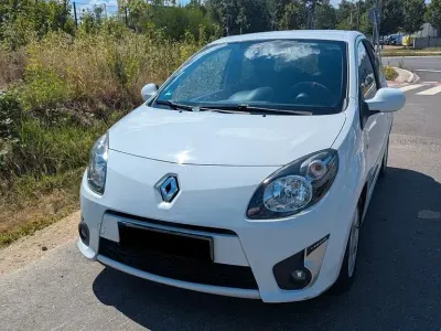 Gebraucht Renault Twingo Rip Curl 76 PS (55 kW) 2010 Weiß Kleinwagen