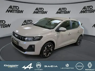 Neu Dacia Sandero Comfort 122 PS (89 kW) 2026 Beige Limousine