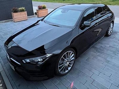 Gebraucht Mercedes CLA200 Shooting Brake AMG line 163 PS (119 kW) 2020 Schwarz Kombi