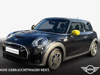 Gebraucht Mini Cooper Essential 135 kW (184 PS) 2023 Schwarz Kleinwagen