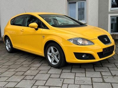 Gebraucht Seat Leon Reference 125 PS (91 kW) 2010 Gelb Kleinwagen