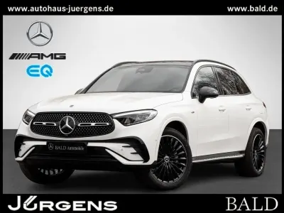 Gebraucht Mercedes GLC300 AMG 204 PS (150 kW) 2025 Weiß unilack polarweiß SUV