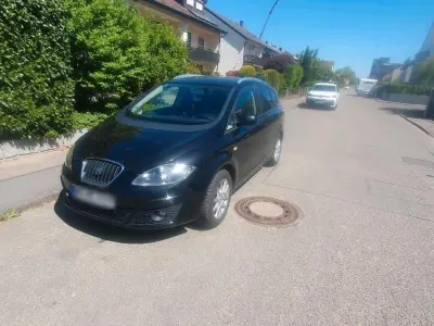 Brugt Seat Altea 105 HK (77 kW) 2012 Sort Sedan