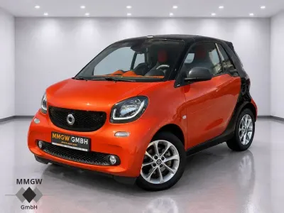 Gebraucht Smart ForTwo Cabrio Basis 90 PS (66 kW) 2018 Nachtschwarz Cabrio