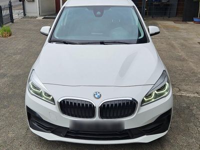BMW 216