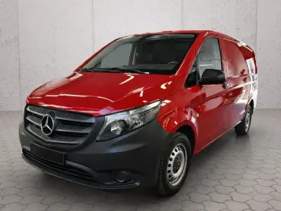 Brugt Mercedes Vito 88 HK (64 kW) 2018 Rød Van