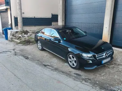 Brugt Mercedes E200