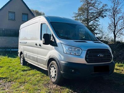 Gebraucht Ford Transit 131 PS (96 kW) 2018 Silber Van / Kleinbus