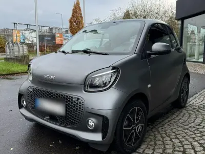 Gebraucht Smart ForTwo Coupé Premium 60 kW (82 PS) 2023 Grau Coupé