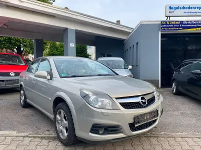 Gebraucht Opel Vectra Cosmo 147 PS (108 kW) 2009 Grau Limousine
