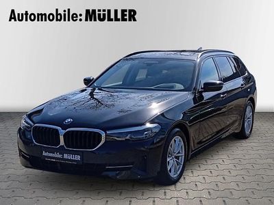 Gebraucht BMW 530 286 PS (210 kW) 2022 Black sapphire metallic Kombi