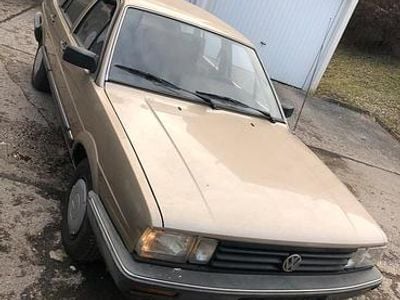 Gebraucht VW Passat 70 PS (51 kW) 1983 Gold Coupé