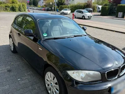 Brugt BMW 116 122 HK (89 kW) 2012 Sort Hatchback