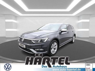 Uranograu (grey), solid Gebraucht 2019 VW Passat Alltrack Kombi | 24.100 € (Fairer Preis)