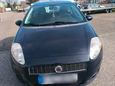 Brugt Fiat Punto 74 HK (54 kW) 2009 Blå Hatchback