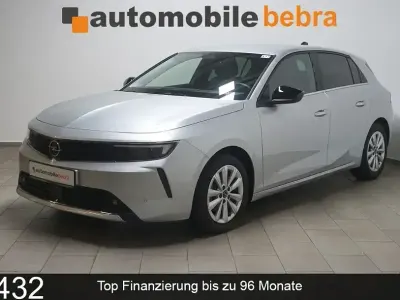 Second-hand Opel Astra Elegance 131 CP (96 kW) 2023 Argintiu Hatchback