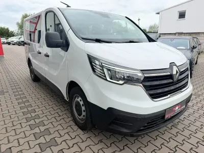 Gebraucht Renault Trafic 150 PS (110 kW) 2022 Weiß Van / Kleinbus