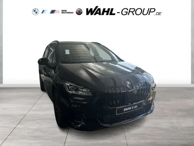 Neu BMW 218 Active Tourer M Sport 136 PS (100 kW) 2026 Schwarz Van / Kleinbus