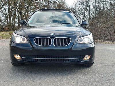 Gebraucht BMW 523 Advantage 190 PS (139 kW) 2009 Schwarz Kombi