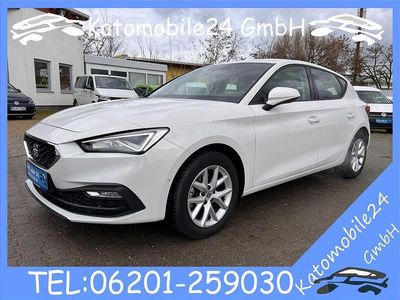 Gebraucht Seat Leon Style 131 PS (96 kW) 2022 Weiß Limousine
