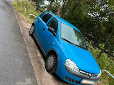 Gebraucht Opel Corsa 75 PS (55 kW) 2006 Blau Kleinwagen