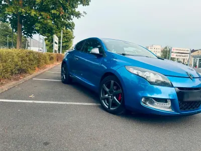 Gebraucht Renault Mégane GT Line GT-Line 130 PS (95 kW) 2012 Blau Coupé