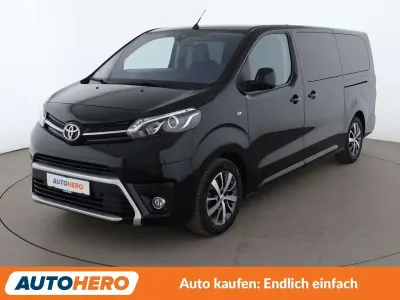 Gebraucht Toyota Proace Executive 177 PS (130 kW) 2024 Schwarz Van / Kleinbus