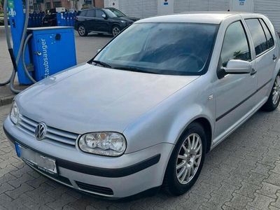 VW Golf IV