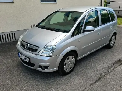 Gebraucht Opel Meriva 105 PS (77 kW) 2007 Silber Van / Kleinbus