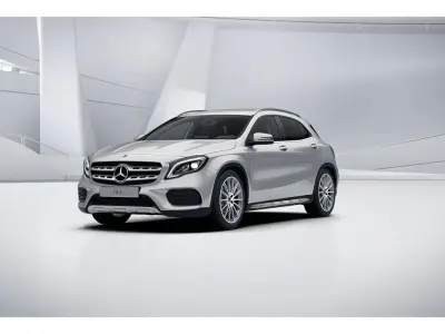 Gebraucht Mercedes GLA200 Style 156 PS (114 kW) 2019 Iridiumsilber metallic SUV