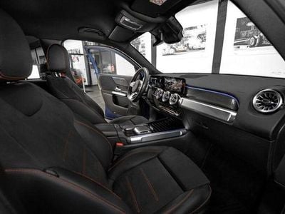 Second-hand Mercedes GLB35 AMG 306 CP (225 kW) 2021 Albastru SUV