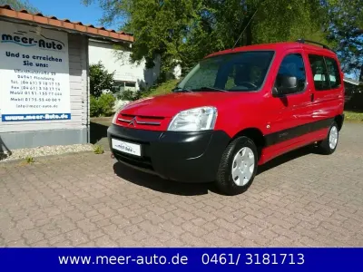 Used Citroën Berlingo First 75 HP (55 kW) 2010 Red Minivan