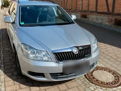 Gebraucht Skoda Octavia GreenLine 105 PS (77 kW) 2013 Silber Kombi