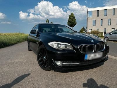 BMW 525