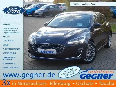 Usado Ford Focus Vignale 151 CV (111 kW) 2018 Púrpura Berlina