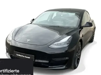 Second-hand Tesla Model 3 Long Range RWD 208 kW (283 CP) 2023 Negru Berlinǎ
