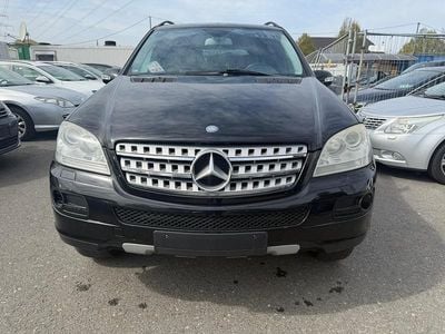 Usata Mercedes ML320 2007 Nero SUV