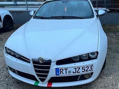 Gebraucht Alfa Romeo 159 Ti 185 PS (136 kW) 2009 Weiß Limousine